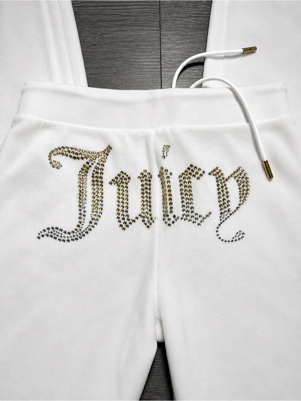Juicy Couture Y2K White Velour Rhinestone Track Pants ✨ Low Rise Flare McBling